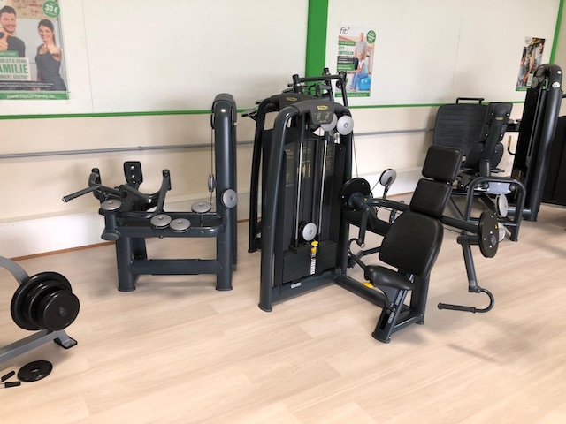 fitplus_Fitnessstudio Huisheim Geraetetraining_4